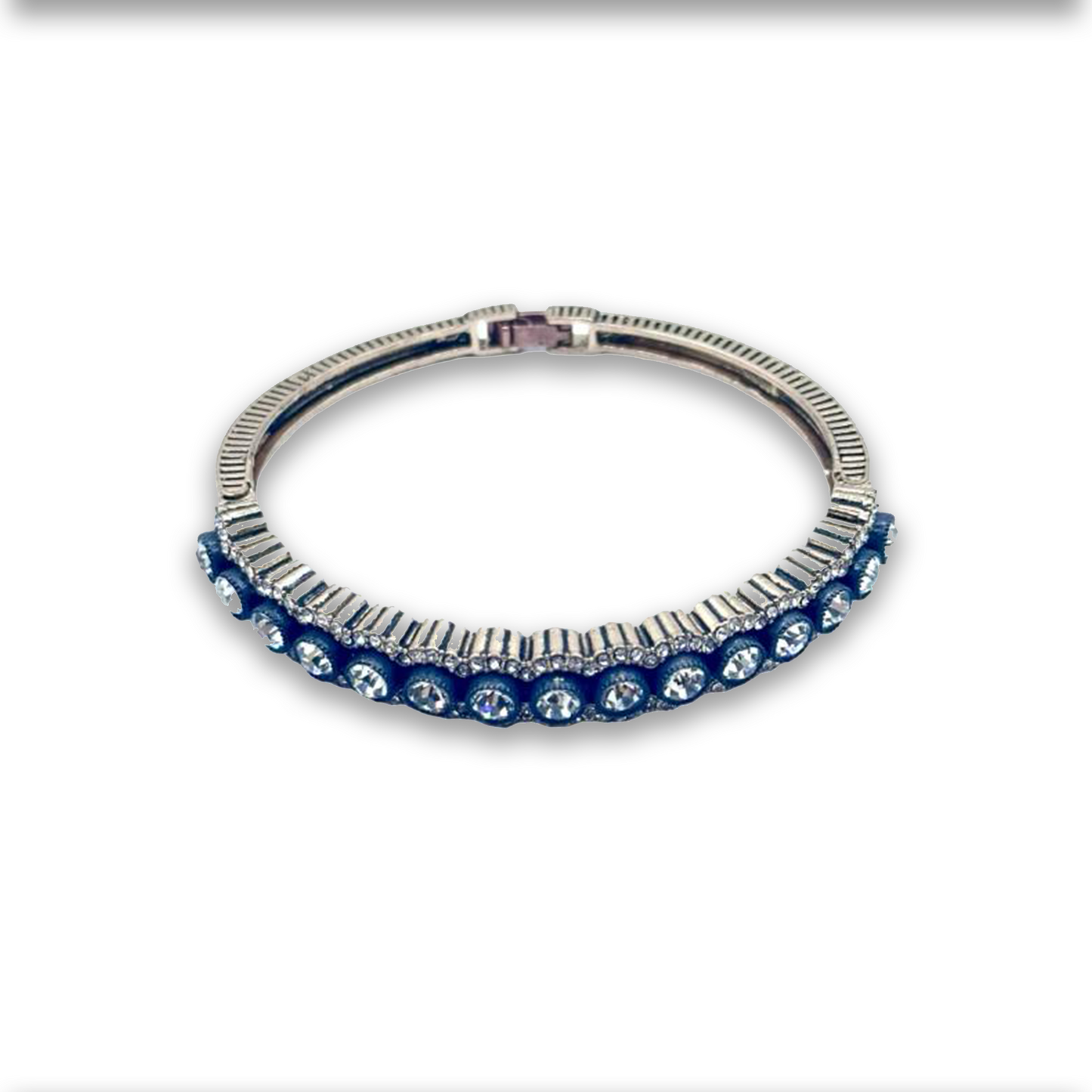 ROUND CUFF