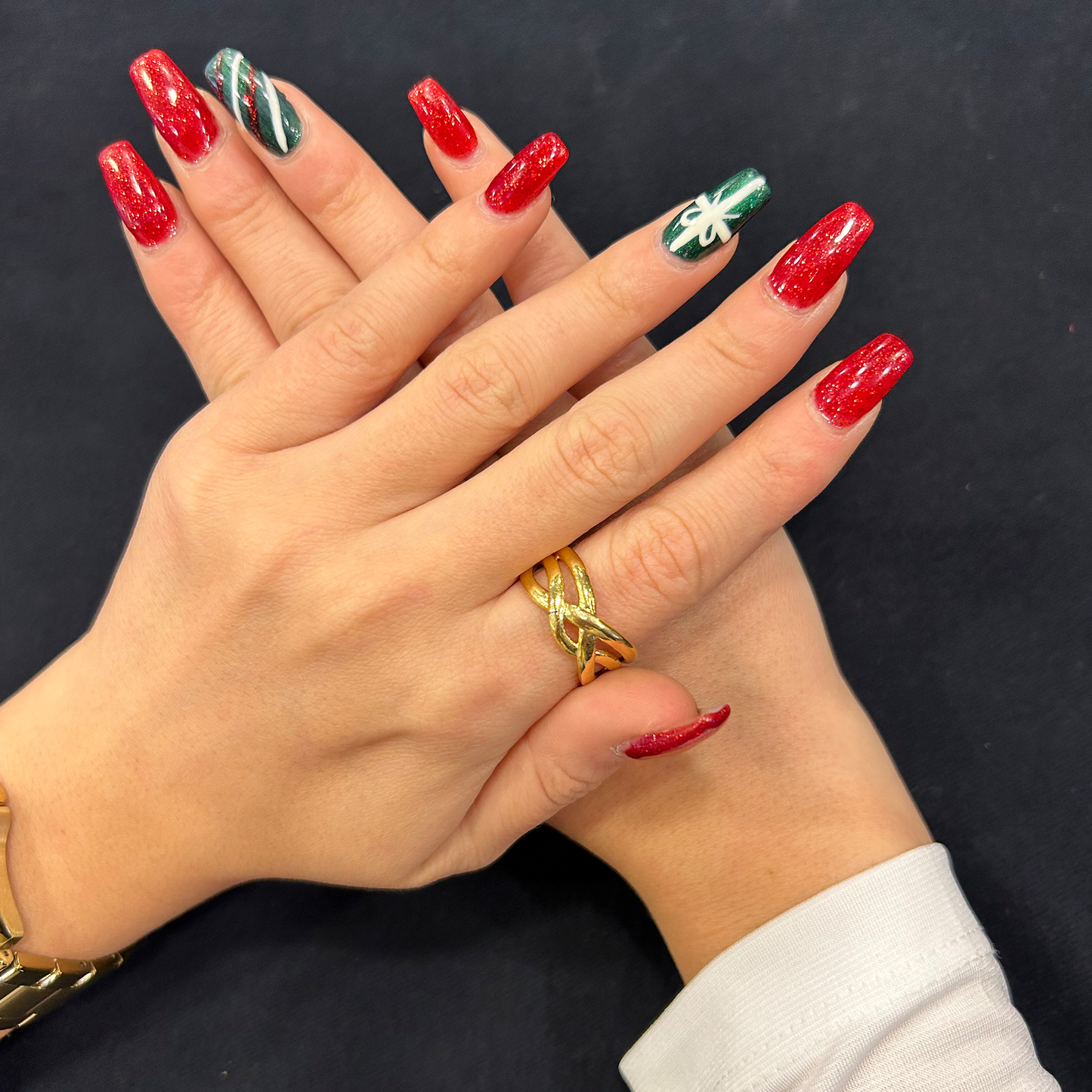 WAVY RING